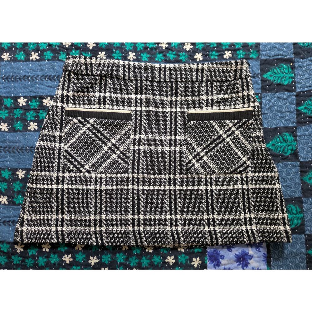 Preppy Zara TRF black and white plaid tweed a-line mini skirt, lined, Size M